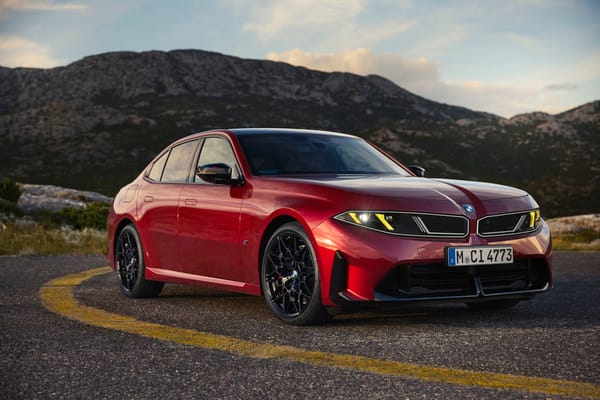 New BMW 3 Series brings Neue Klasse technology to petrol and electric sedans